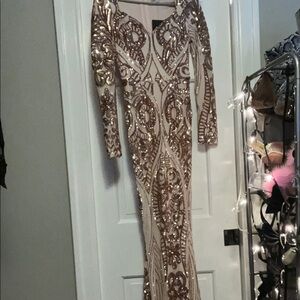 Elegant Sequin Embellished Dress - Gold